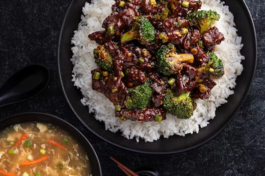 Beef with Broccoli Dinner Special